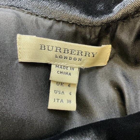Burberry Black Sleeveless Velvet Dress - Picture 4 of 4